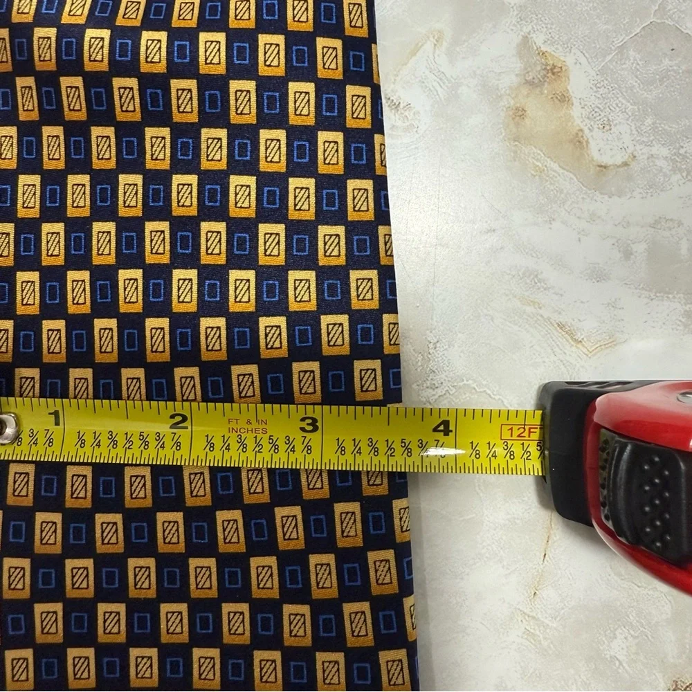 NWOT Umberto Bossi Men's‎ 100% Silk Tie Blue And Gold 3 5/8